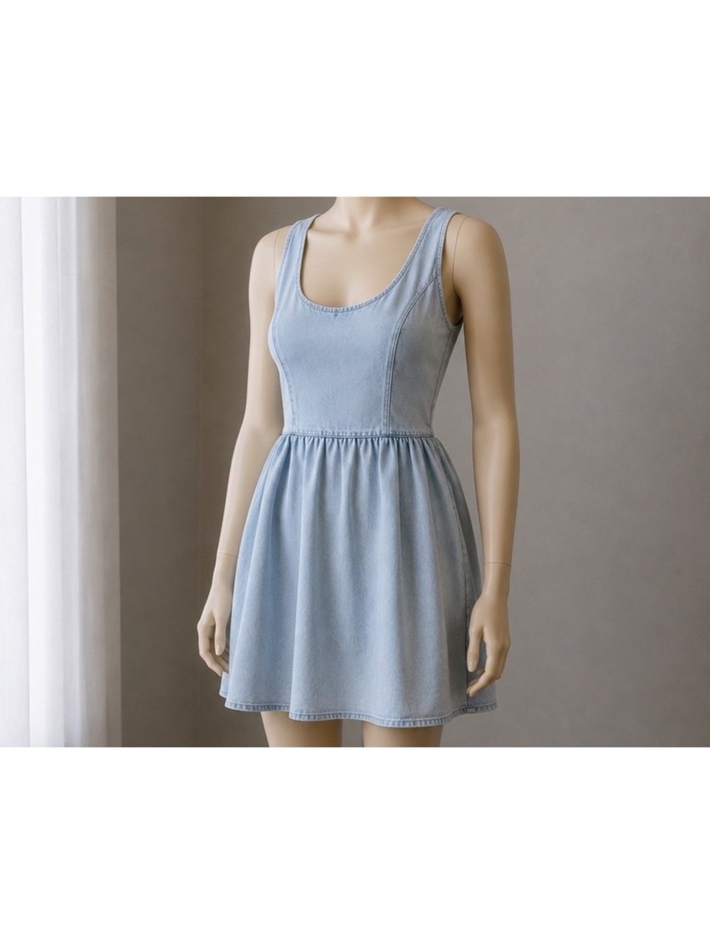 Rue21 Light Wash Denim Bow Back Cutout Dress Size 11/12 NWT